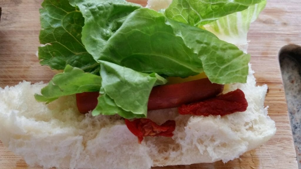 Bread cheese lettuce sundried tomatoes