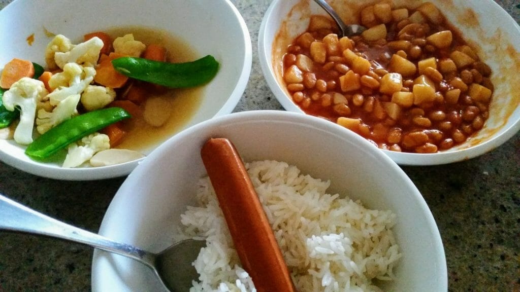 ice with baked beans potatoes vegetables