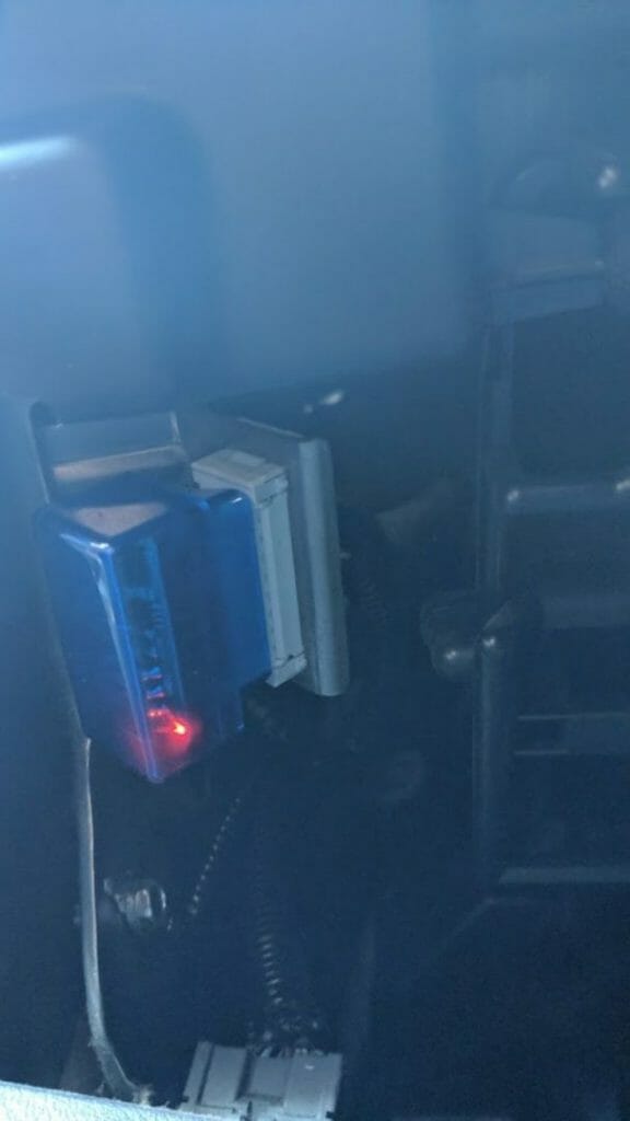 Honda CRV ODB reader connected