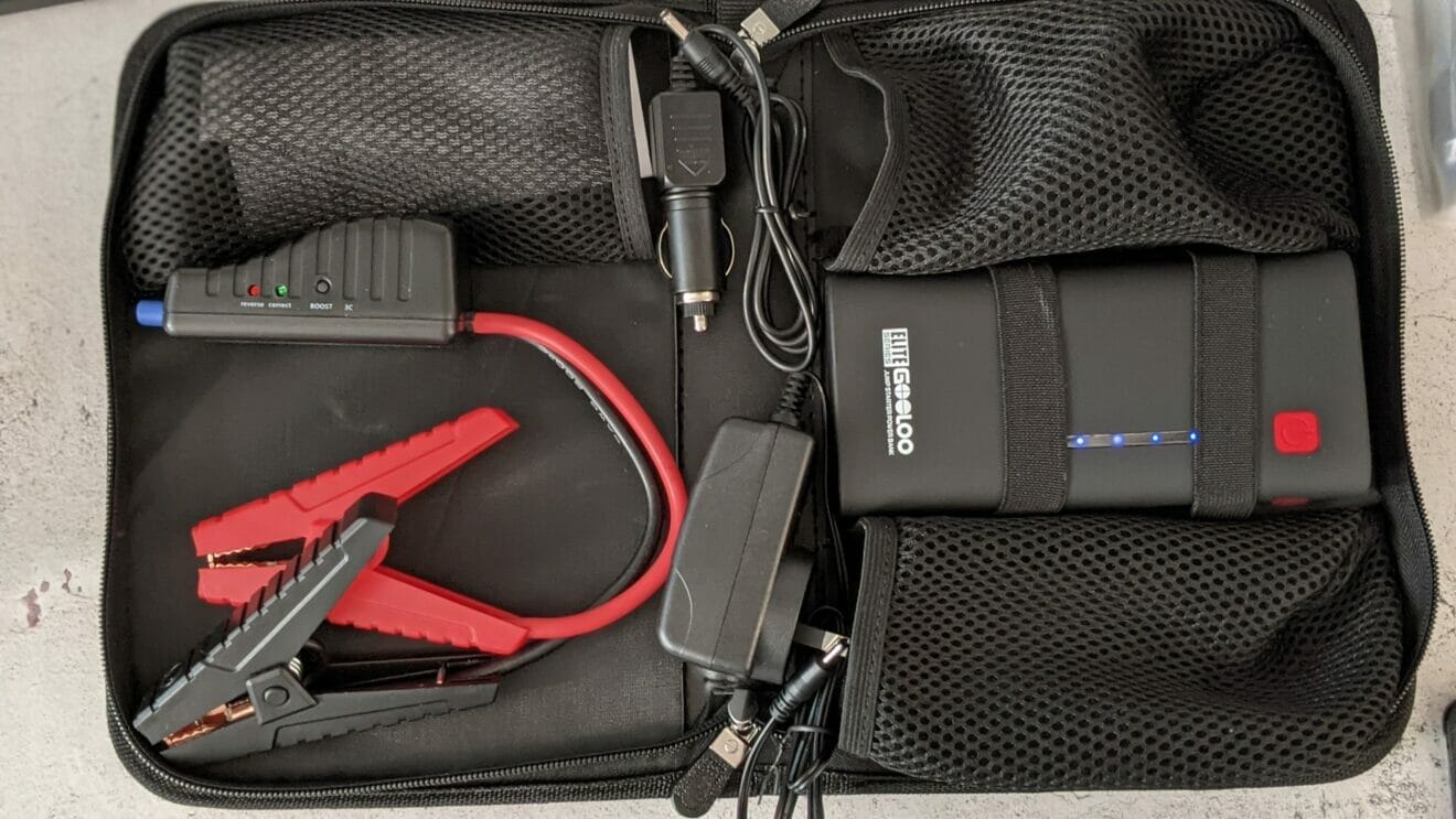 Using The Gooloo 800 Amp Car Jump Starter