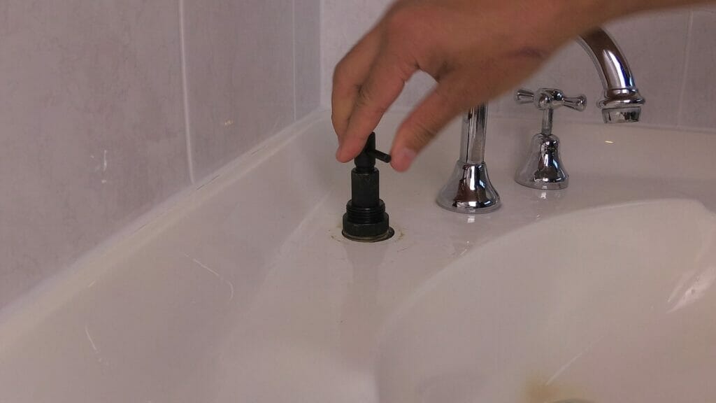 HOW I FINALLY FIXED A LEAKING TAP The Simple Entrepreneur tap reseater