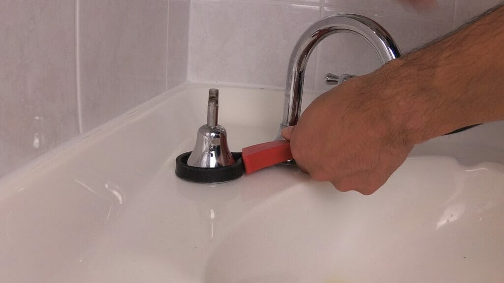HOW I FINALLY FIXED A LEAKING TAP The Simple Entrepreneur tools Strap Wrench