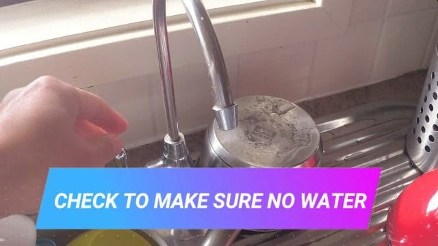 HOW TO REPLACE THE FILTERS IN A 3 STAGE WATER FILTER SYSTEM Check to make sure no water