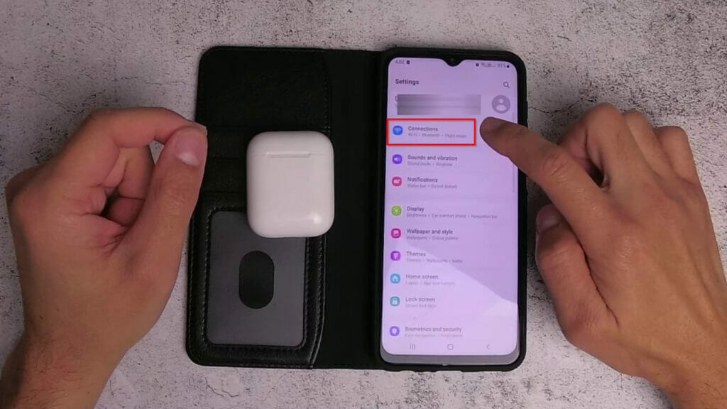 HOW TO QUICKLY CONNECT AIRPODS TO SAMSUNG A23 Connections