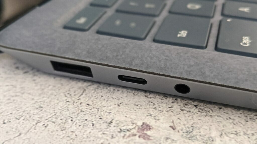 Microsoft Surface Laptop 4 side ports