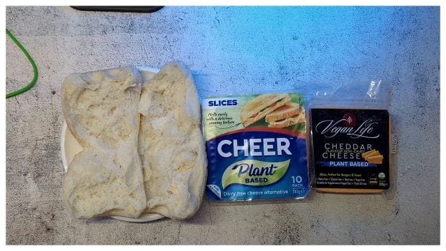 TRYING_CHEER_AND_VEGAN_LIFE_VEGAN_CHEESES-0-00-00.png