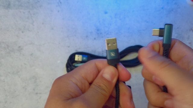 Unboxing_and_Testing_the_Toocki_USB-C_Right_Angle_-0-00-29.png